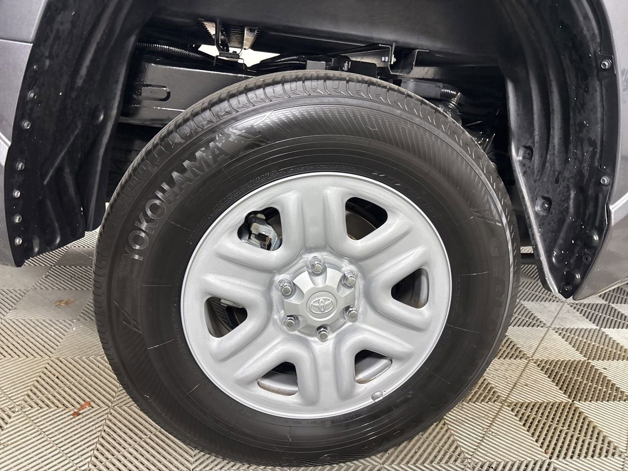 Used 2025 Toyota Tundra SR image 30