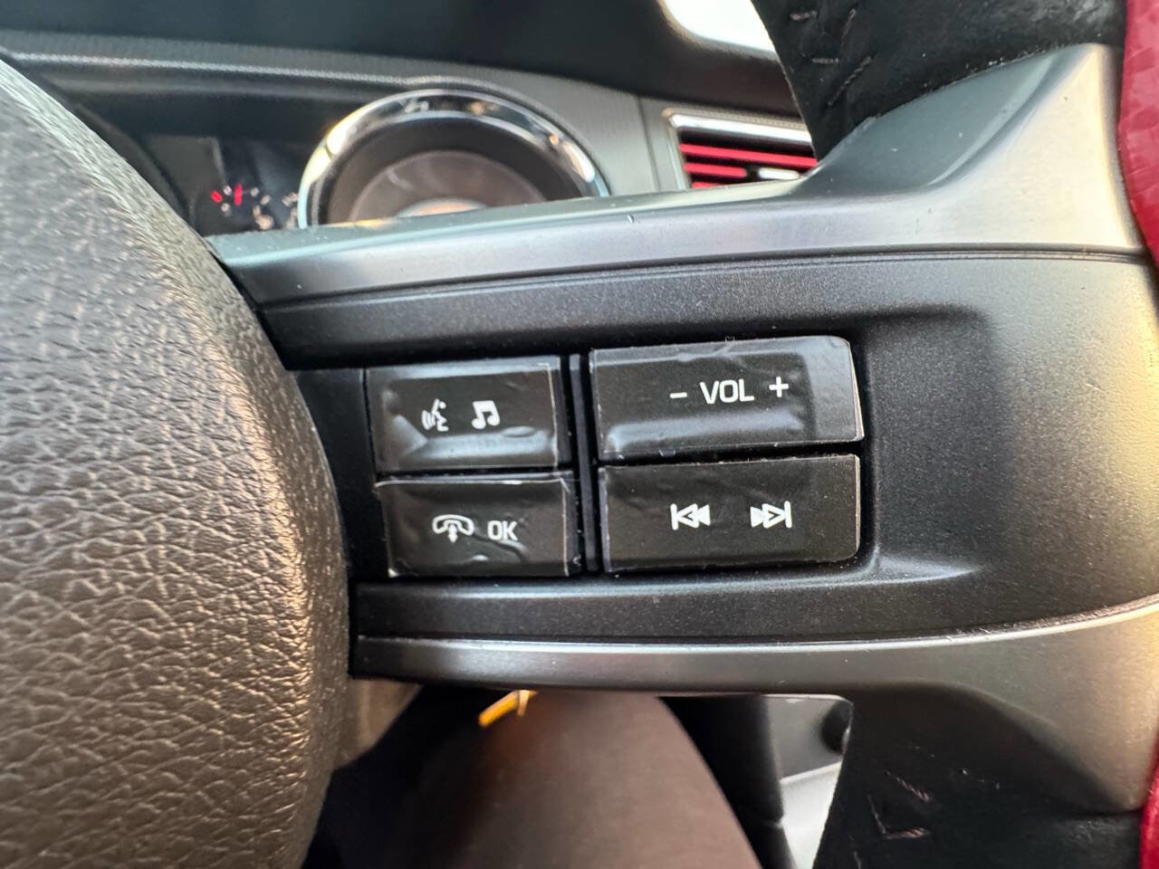 Used 2010 Ford Mustang GT Premium image 42