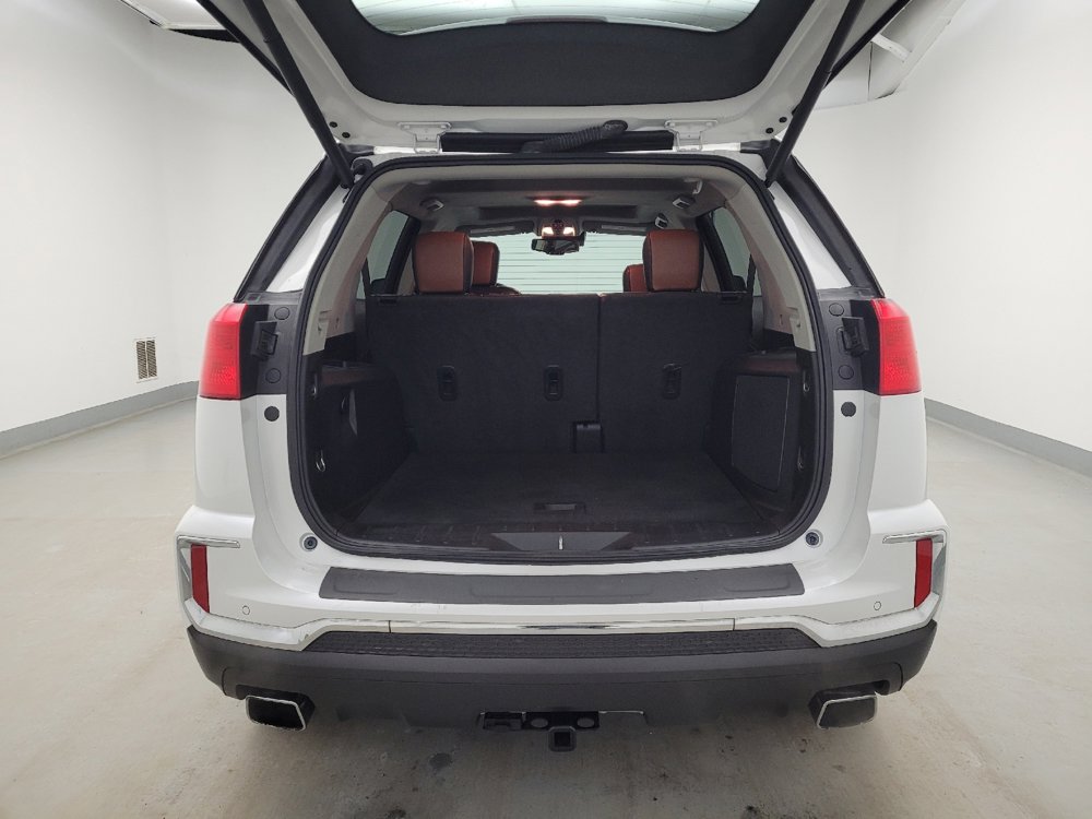 Used 2017 GMC Terrain SLT w/ Open Road Package image 29