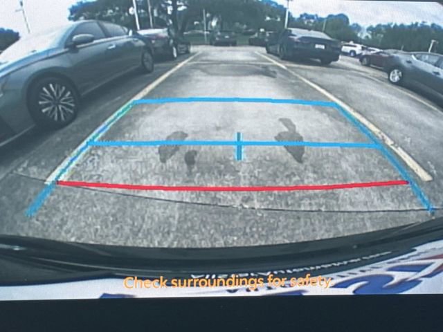 Used 2024 Toyota Corolla SE image 32