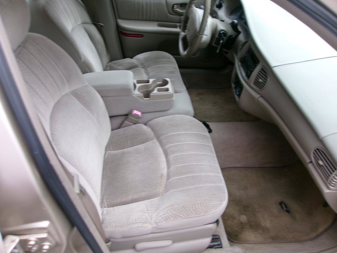 Used 2004 Buick Century Custom FWD image 7