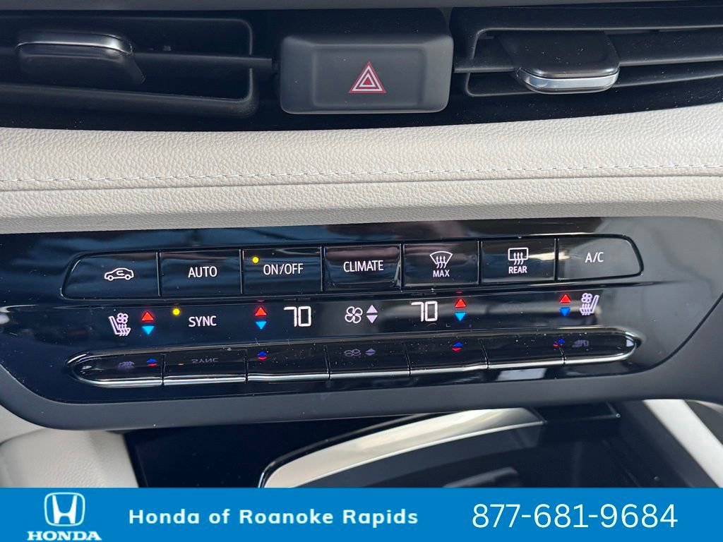 Used 2023 Buick Envision Avenir image 20