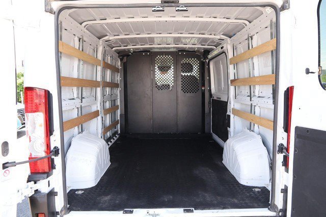 Used 2025 RAM ProMaster 2500 w/ U-Haul Equipment Group FWD image 7