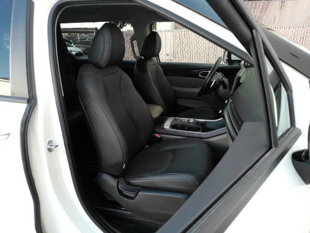 Used 2026 Kia Carnival LXS FWD image 22