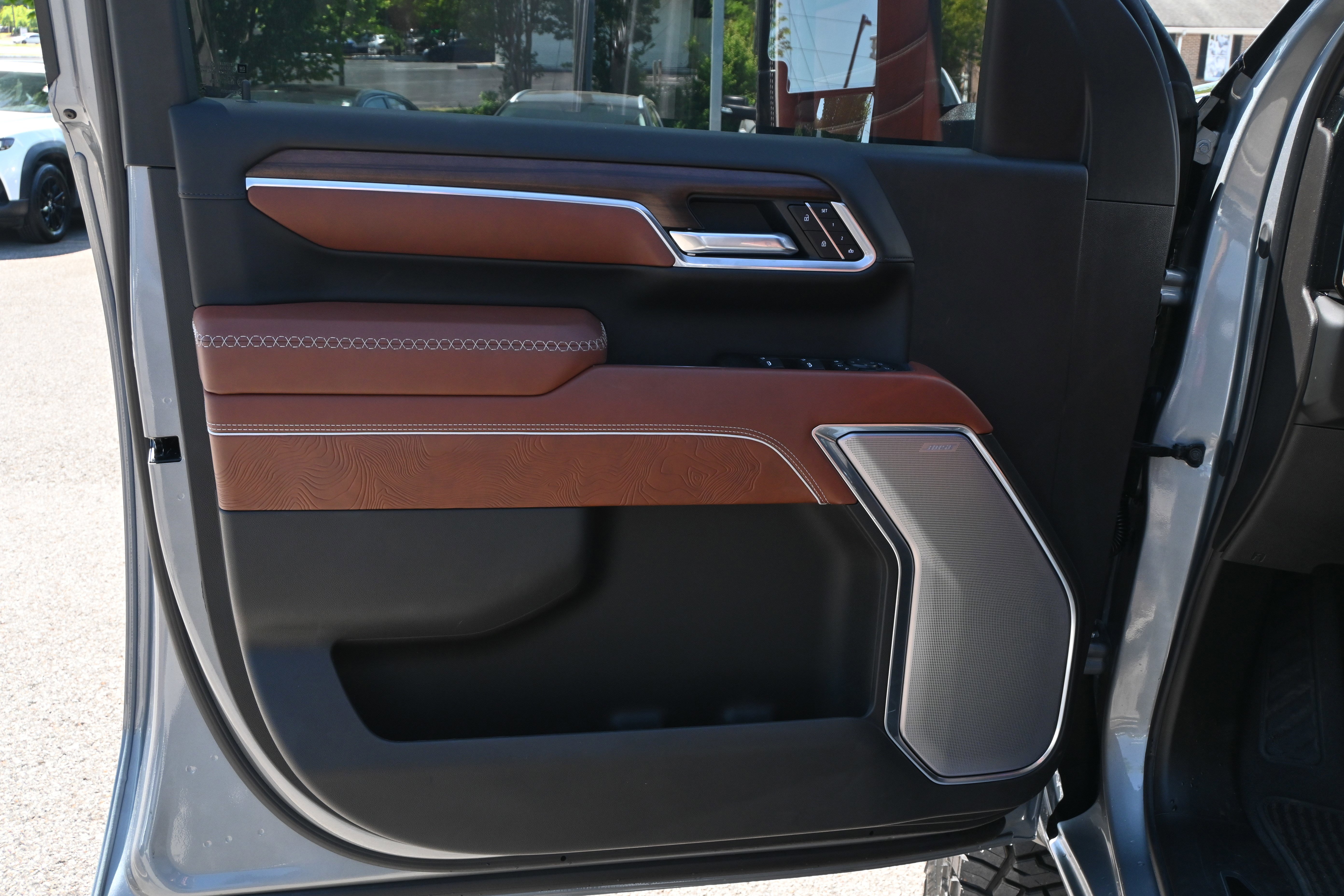 Used 2026 GMC Sierra 2500 Denali Ultimate w/ Max Trailering Package image 31