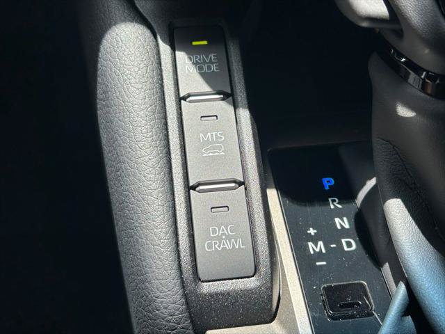 Certified 2026 Toyota Land Cruiser w/ Premium Package AWD/4WD image 36