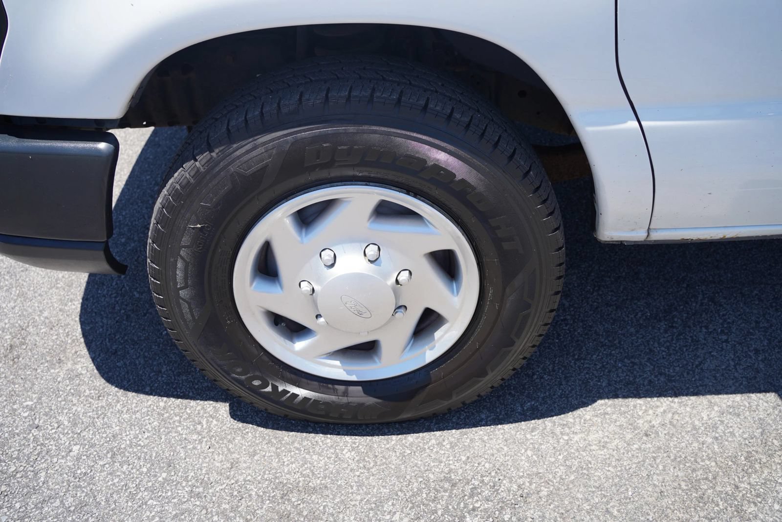 Used 2011 Ford E-250 and Econoline 250 w/ PWR Group RWD image 36