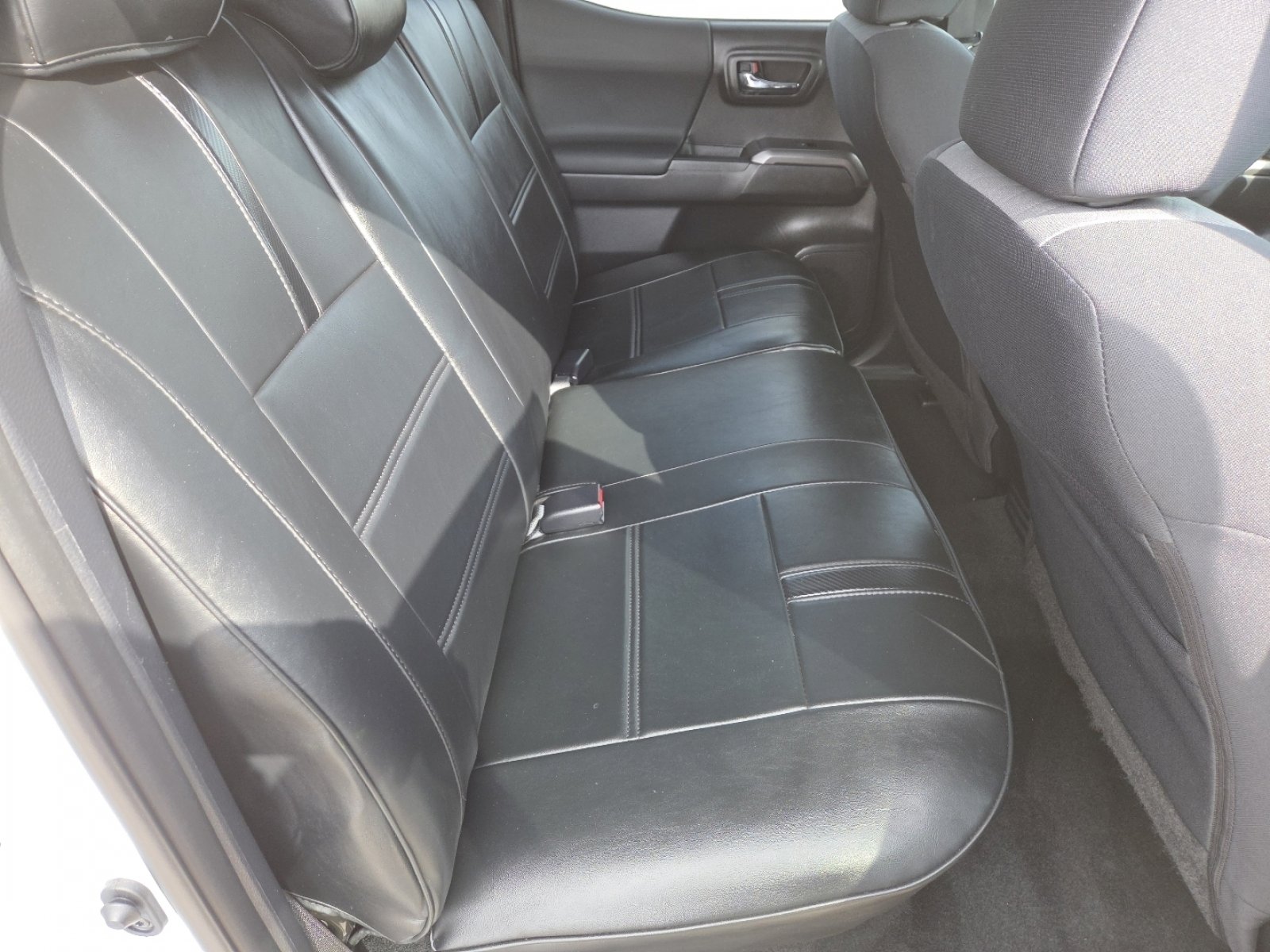 Used 2021 Toyota Tacoma TRD Off-Road image 22