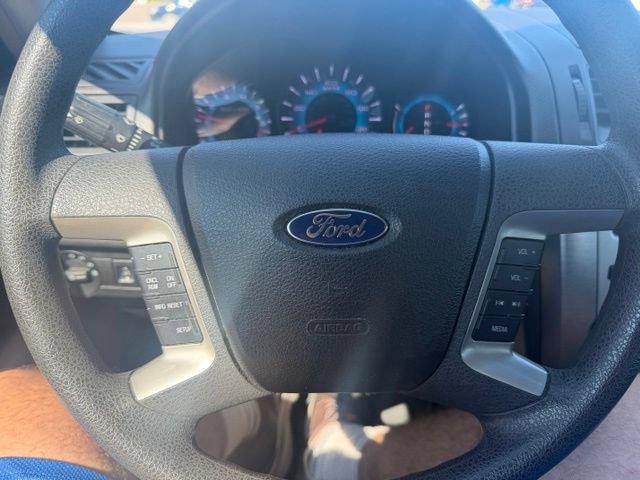 Used 2011 Ford Fusion SE FWD image 14