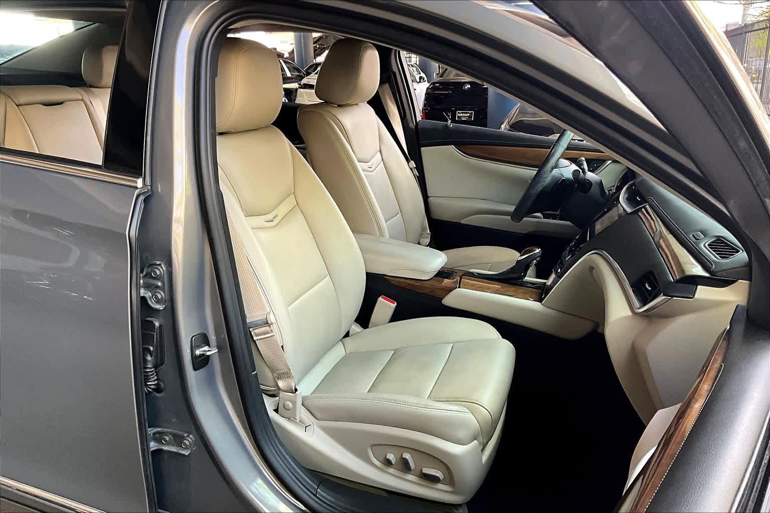 Used 2018 Cadillac XTS Luxury w/ Driver Awareness Package image 8