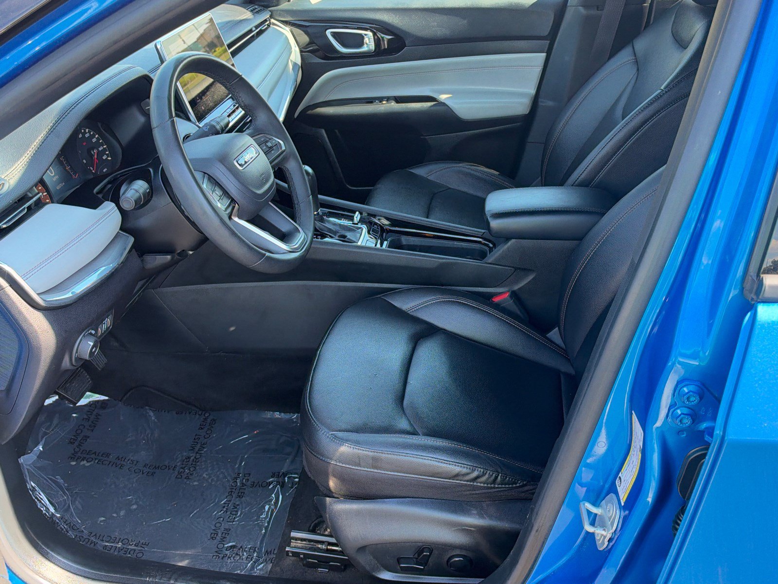 Used 2024 Jeep Compass Limited AWD/4WD image 9