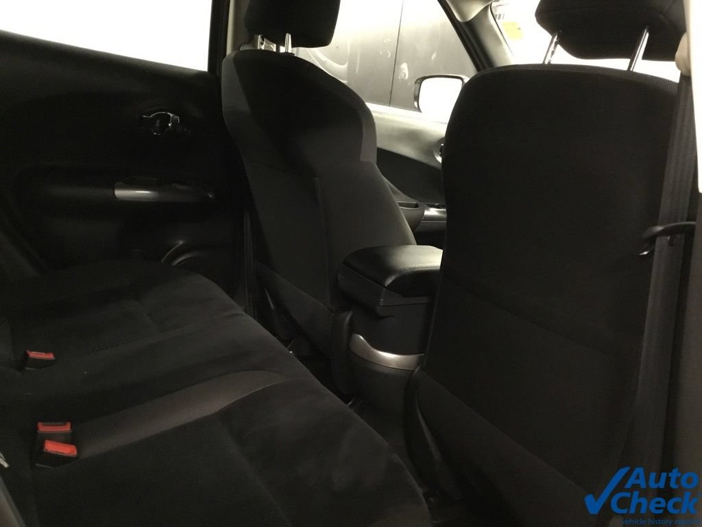 Used 2017 Nissan Juke SV AWD/4WD image 32