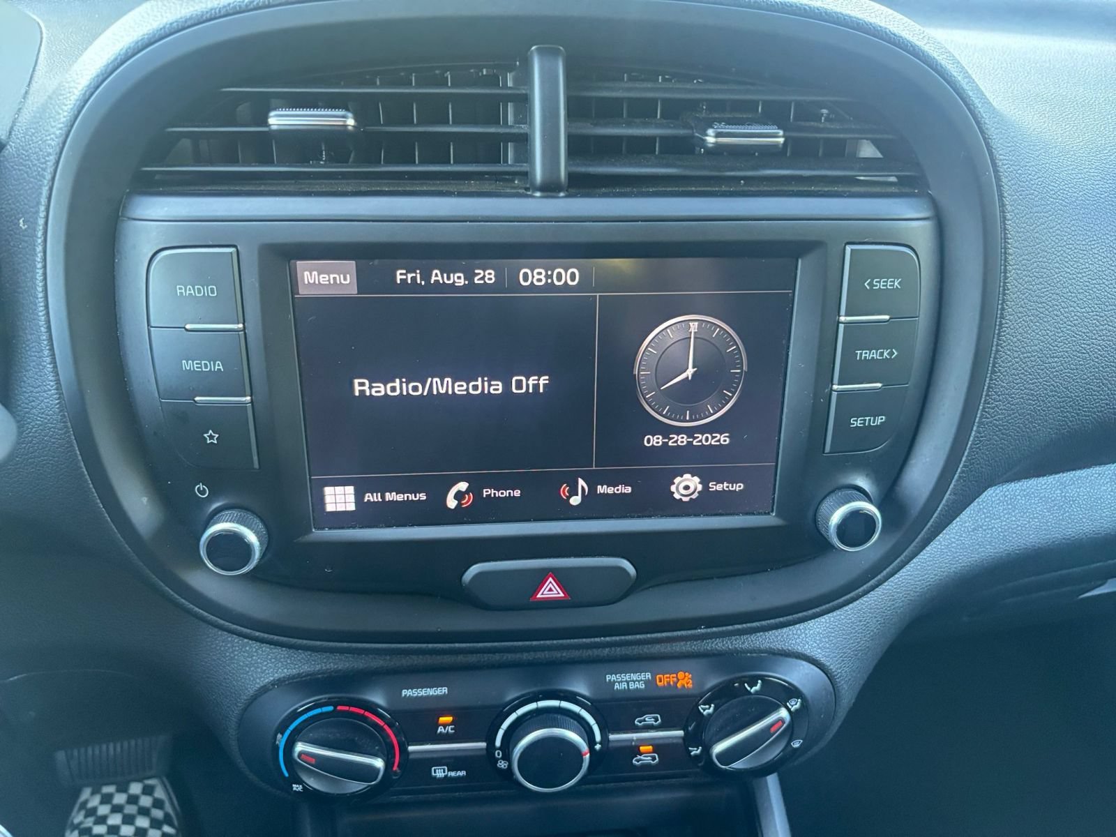 Used 2025 Kia Soul LX w/ LX Technology Package FWD image 19