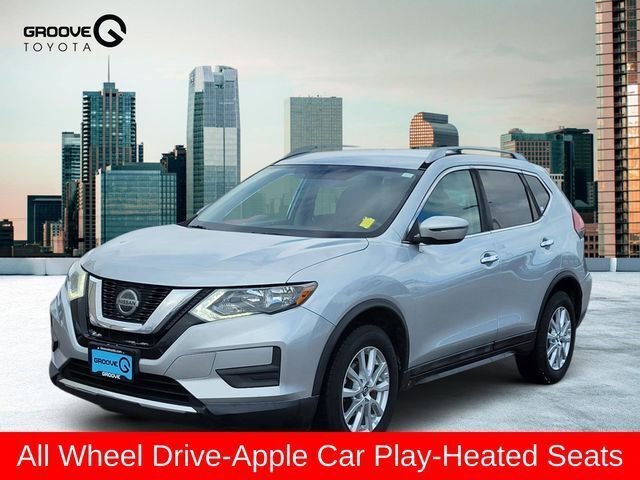 Used 2018 Nissan Rogue SV image 1