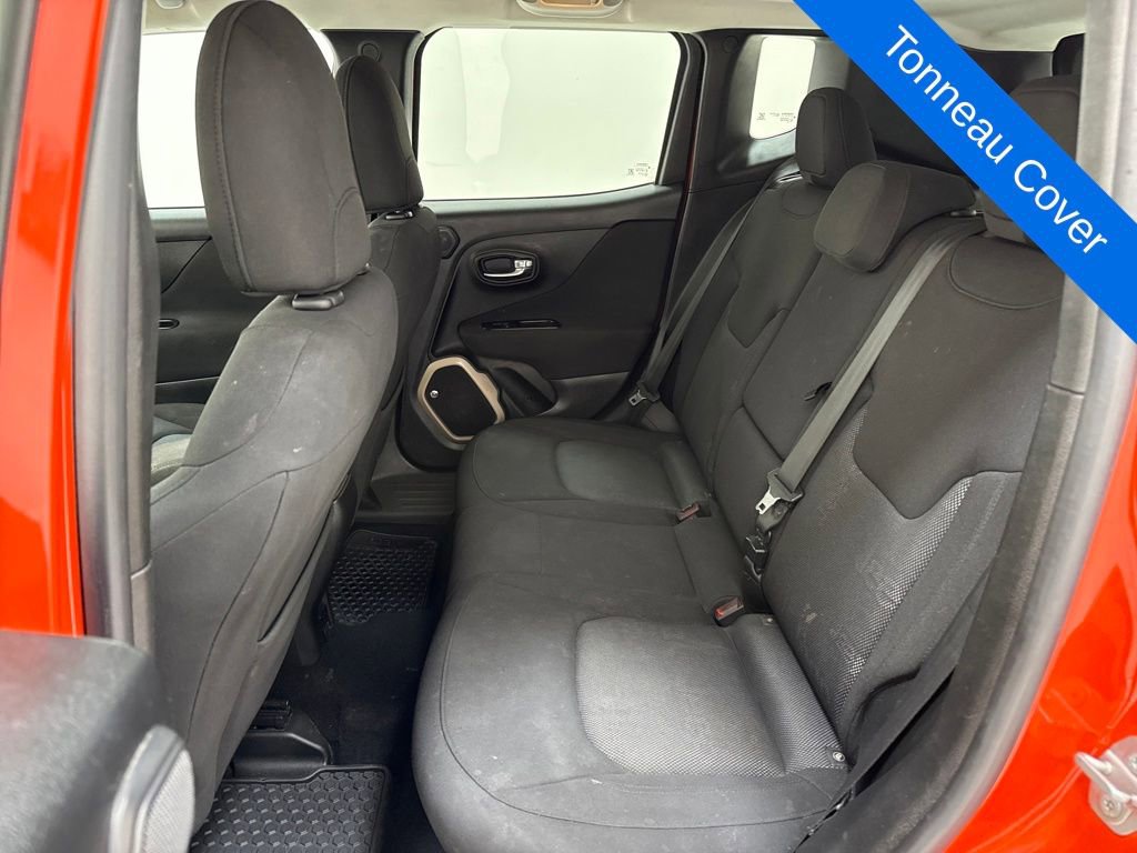 Used 2016 Jeep Renegade Latitude w/ Safety & Security Group image 16