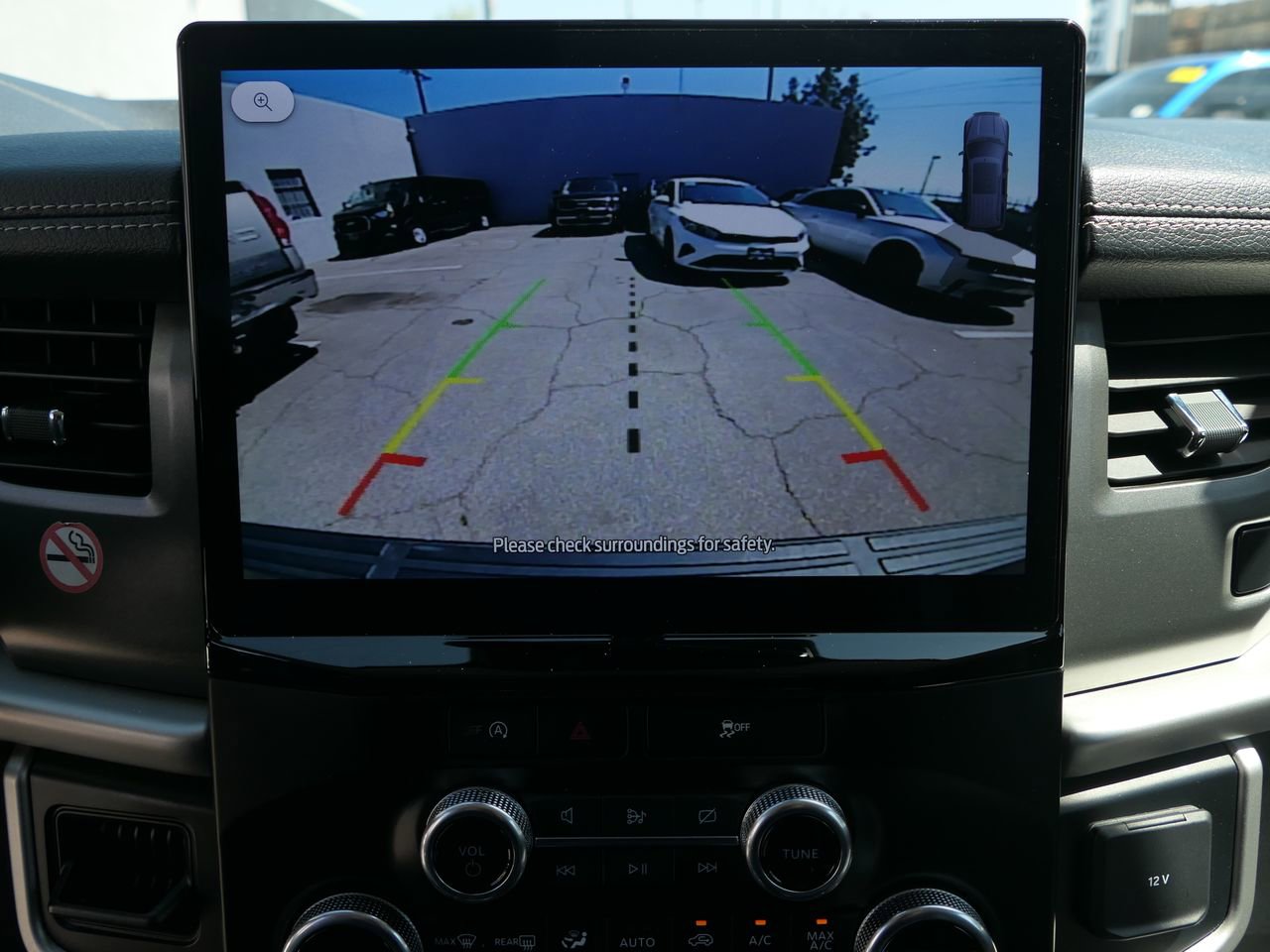 Used 2024 Ford Expedition Max XLT RWD image 19