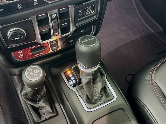 Used 2025 Jeep Gladiator Rubicon image 20