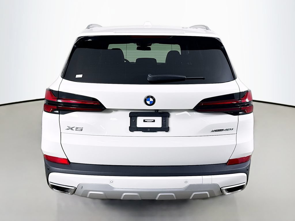 Used 2024 BMW X5 xDrive40i w/ Premium Package AWD/4WD image 6