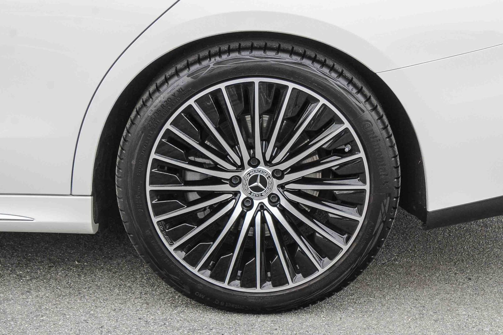 Certified 2025 Mercedes-Benz E 350 4MATIC Sedan image 10