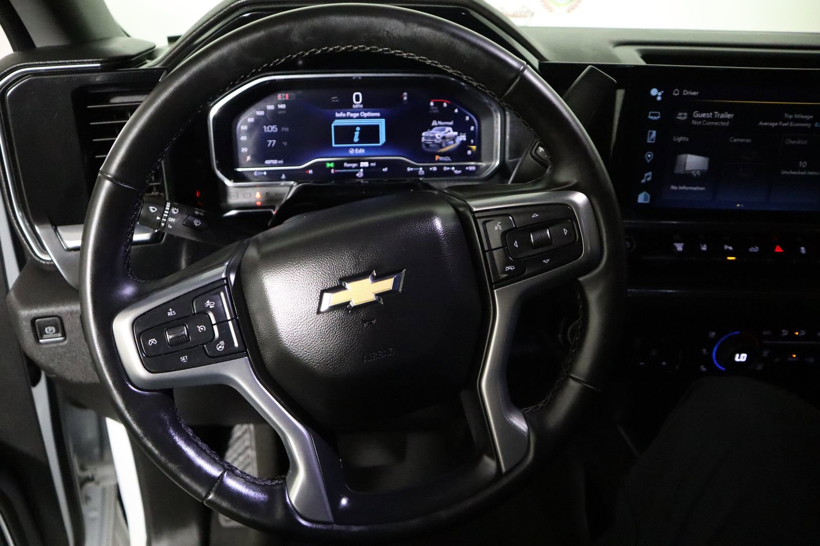 Used 2024 Chevrolet Silverado 2500 LTZ w/ LTZ Convenience Package image 43