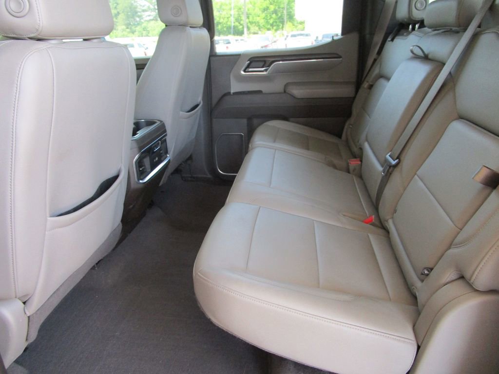 Used 2024 GMC Sierra 1500 SLT w/ SLT Premium Plus Package AWD/4WD image 24