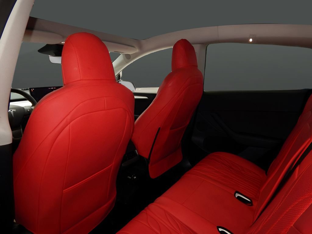 Used 2025 Tesla Model Y Long Range image 19