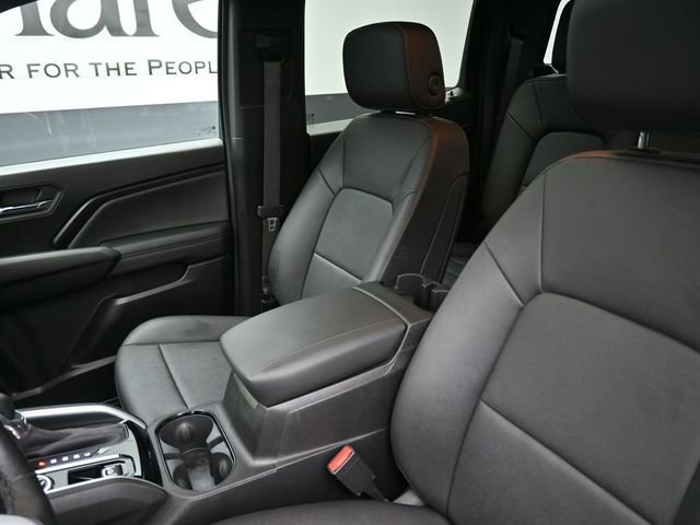 Used 2023 Chevrolet Colorado LT w/ LT Convenience Package III image 16