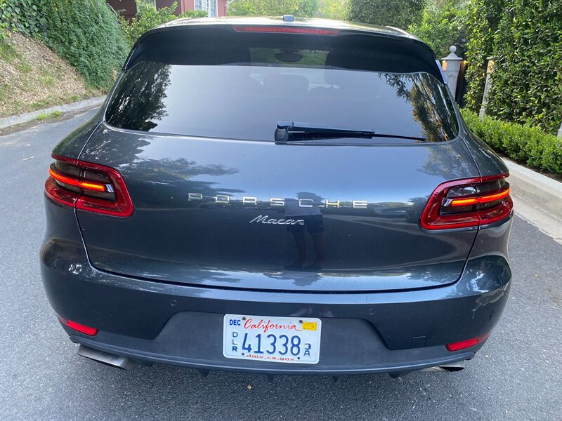 Used 2017 Porsche Macan AWD/4WD image 10