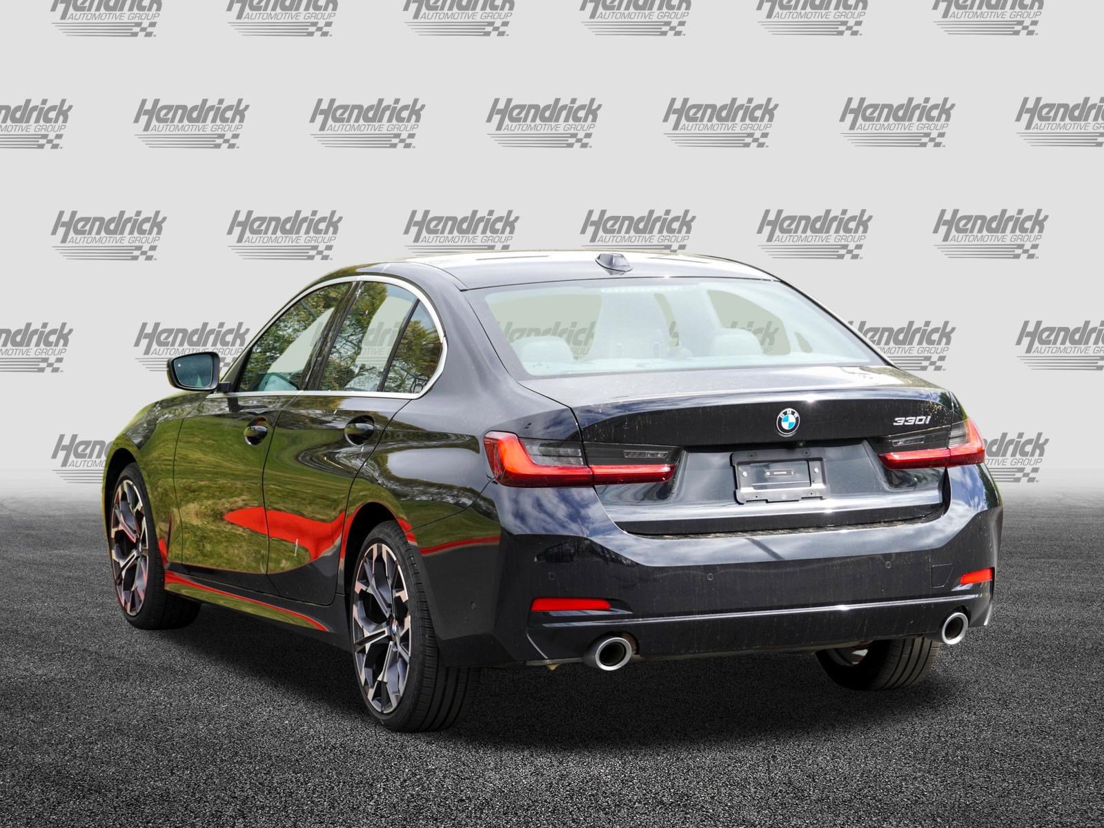 Certified 2025 BMW 330i Sedan RWD image 6