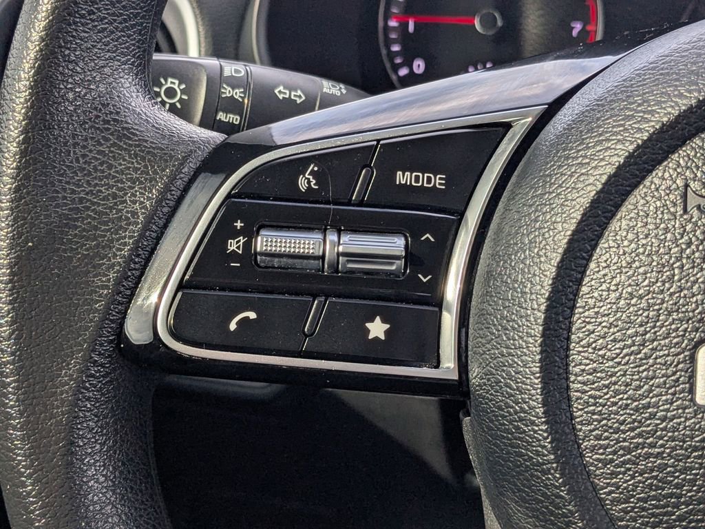 Used 2024 Kia Forte LXS image 21