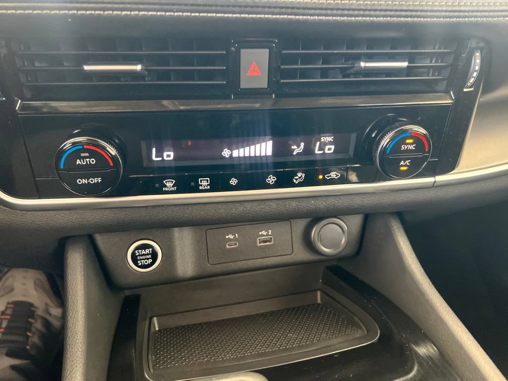 Used 2021 Nissan Rogue SV AWD/4WD image 49