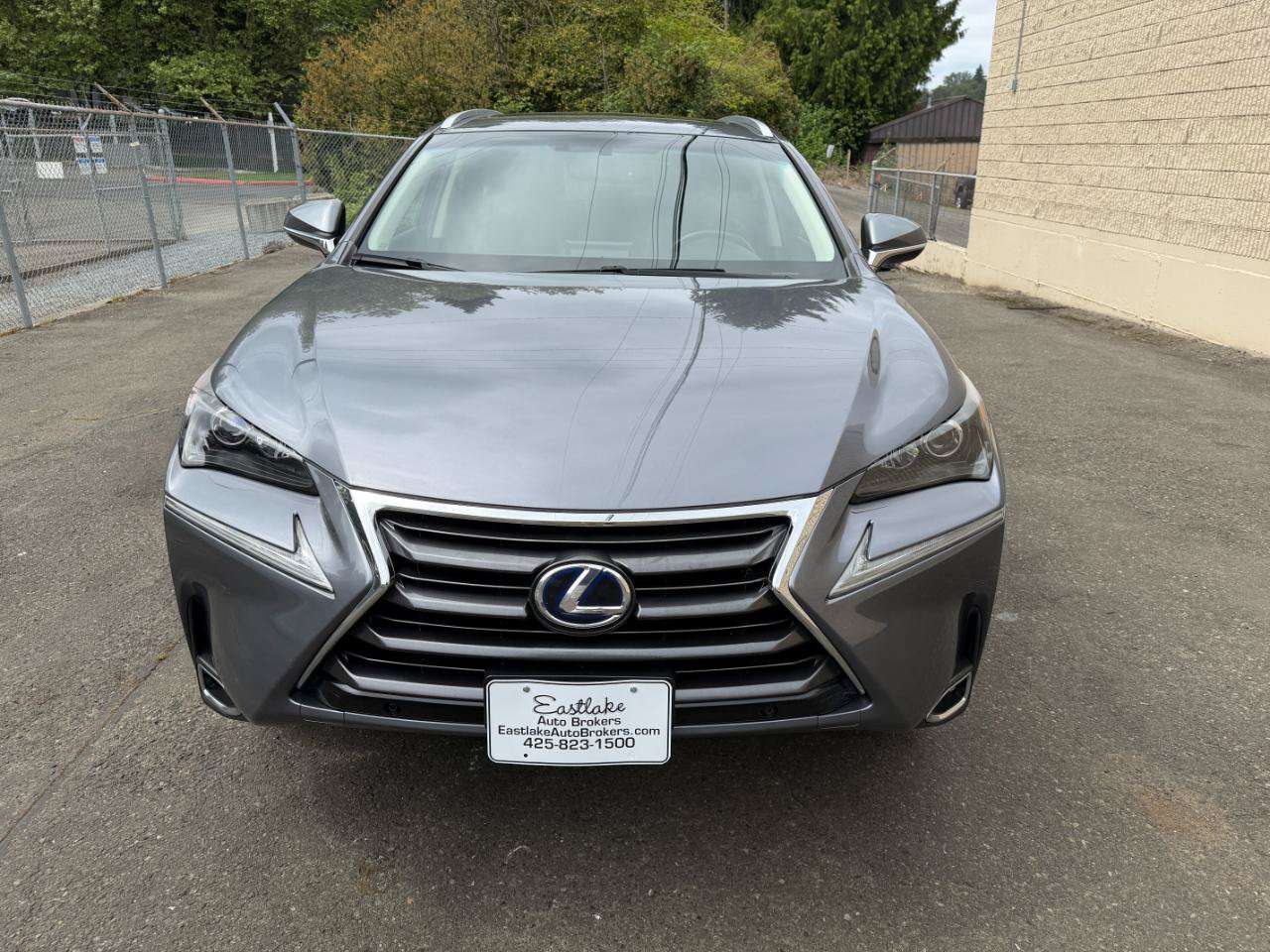 Used 2016 Lexus NX 300h AWD w/ Premium Package image 2