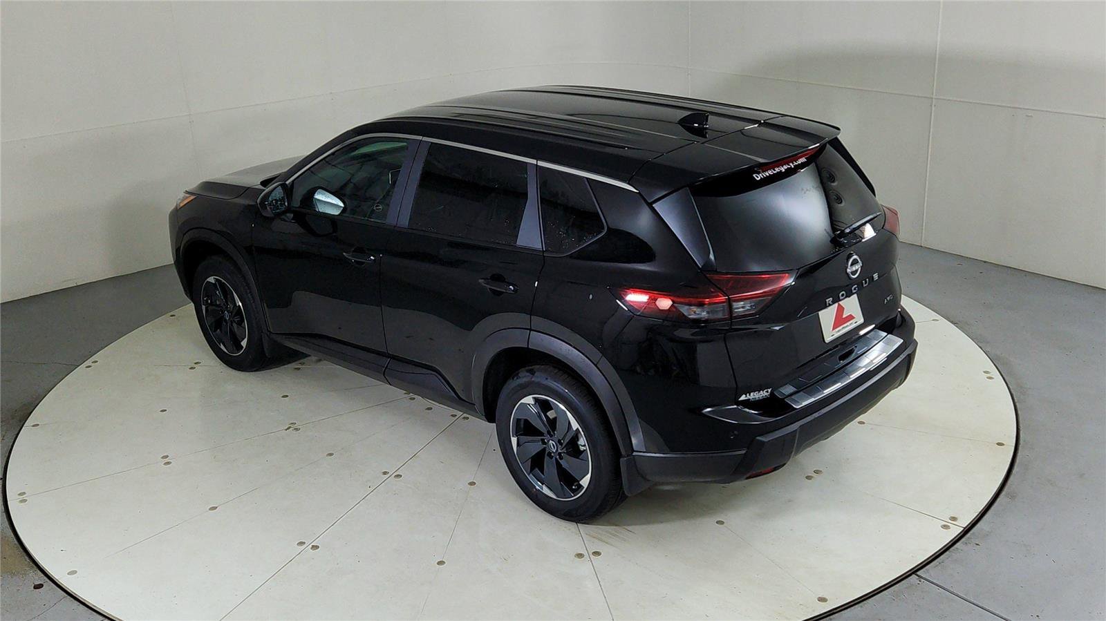New 2026 Nissan Rogue SV w/ Cold Weather Package image 38