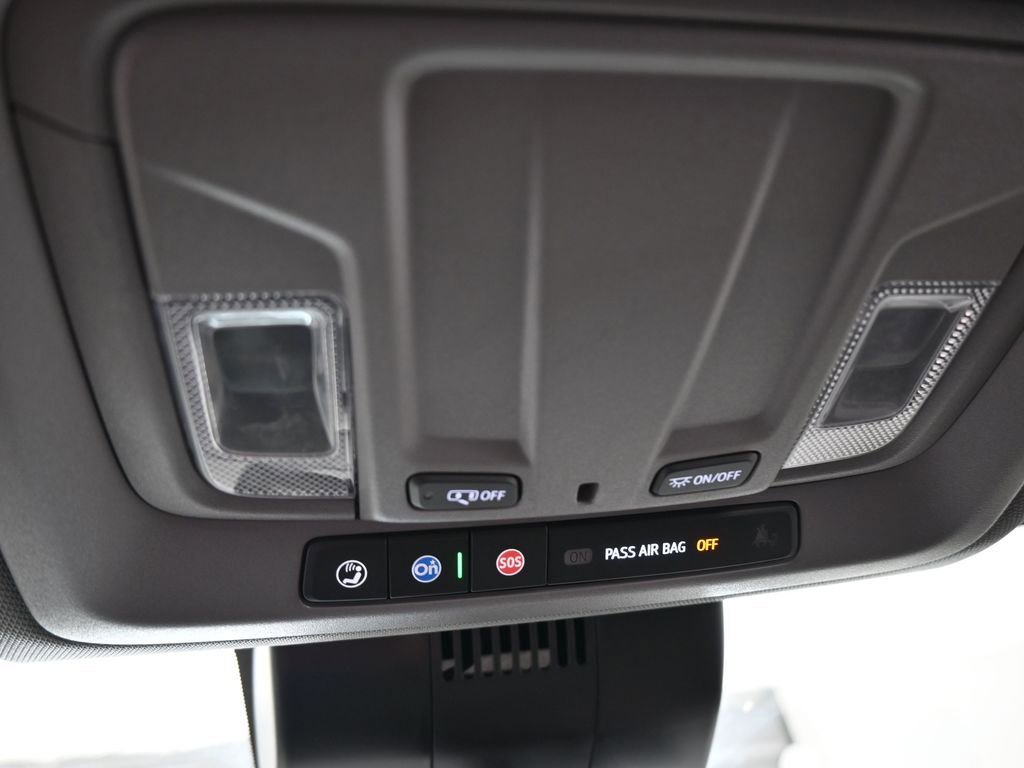 Used 2024 Chevrolet Silverado 1500 Custom Trail Boss image 31