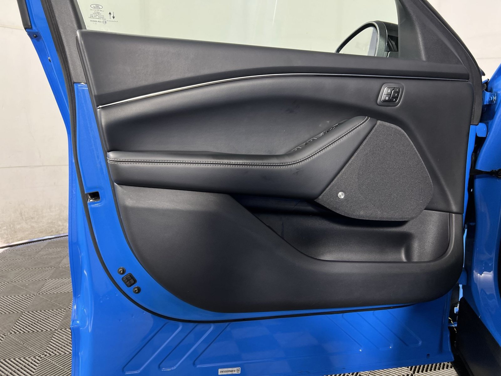 Used 2023 Ford Mustang Mach-E Premium AWD/4WD image 14