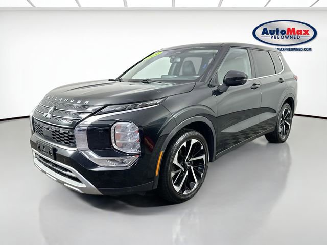 Used 2024 Mitsubishi Outlander SE image 5