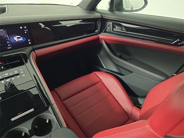 Certified 2025 Porsche Panamera 4 image 24