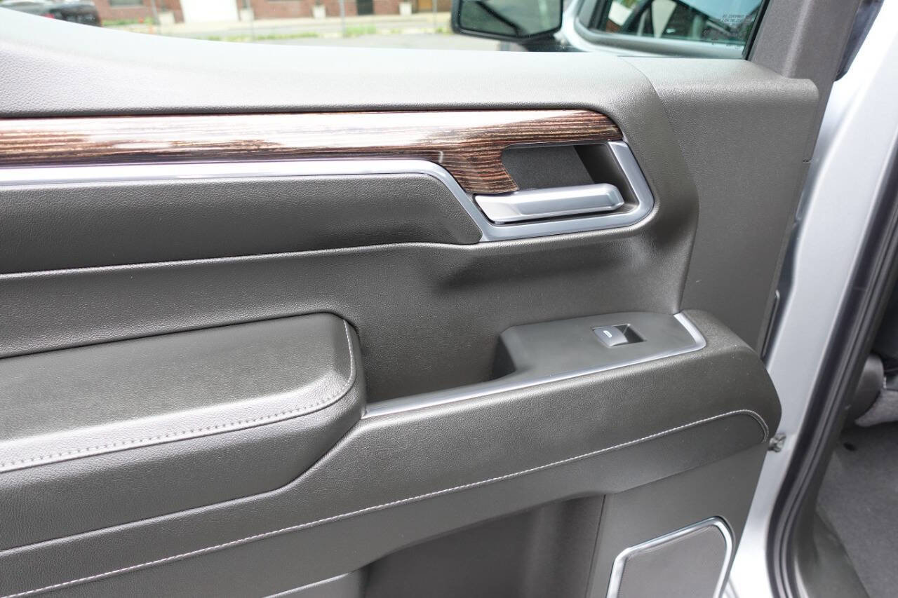 Used 2024 GMC Sierra 1500 Elevation AWD/4WD image 23