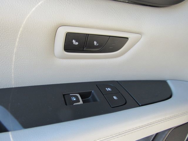 Used 2017 Cadillac CT6 Luxury image 30