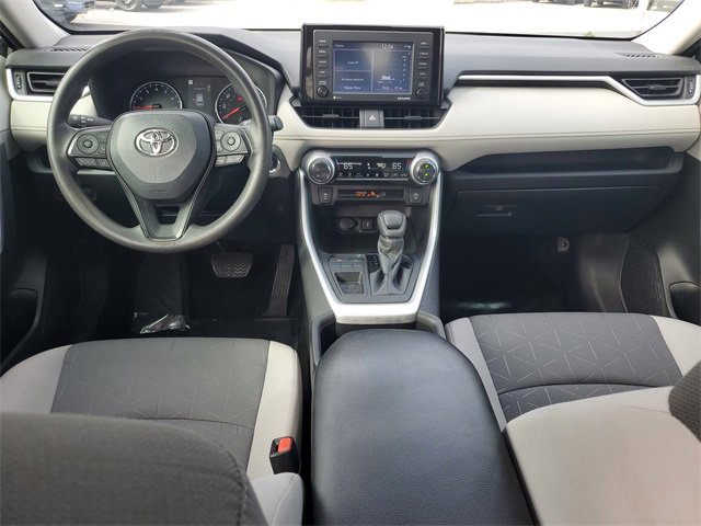 Used 2022 Toyota RAV4 XLE image 27