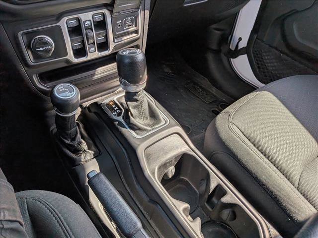 Used 2018 Jeep Wrangler Unlimited Sport S AWD/4WD image 11
