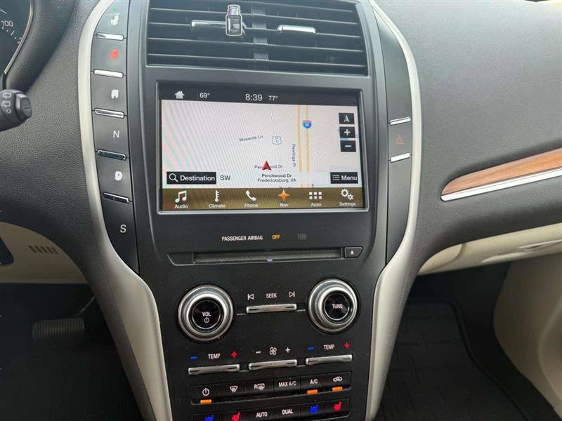 Used 2016 Lincoln MKC Reserve w/ Lincoln MKC Climate Package image 39