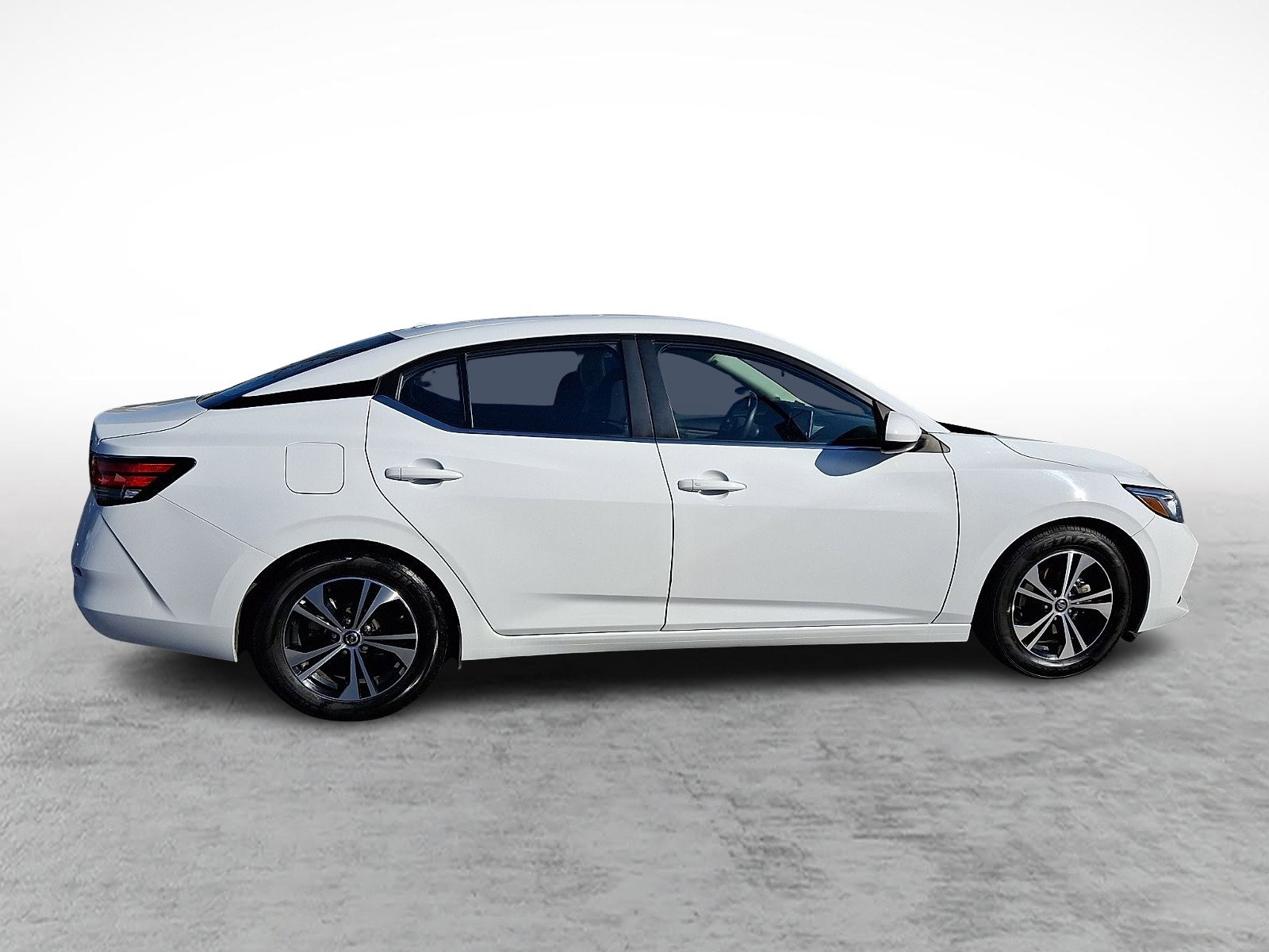 Used 2023 Nissan Sentra SV image 8