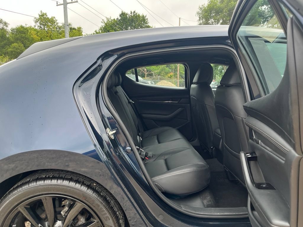 Used 2024 MAZDA MAZDA3 s FWD image 32