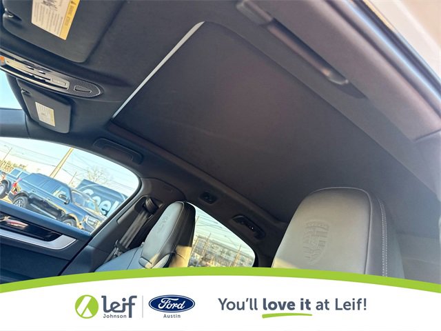 Used 2024 Porsche Cayenne Coupe image 20