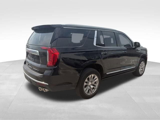 Used 2023 GMC Yukon Denali AWD/4WD image 3