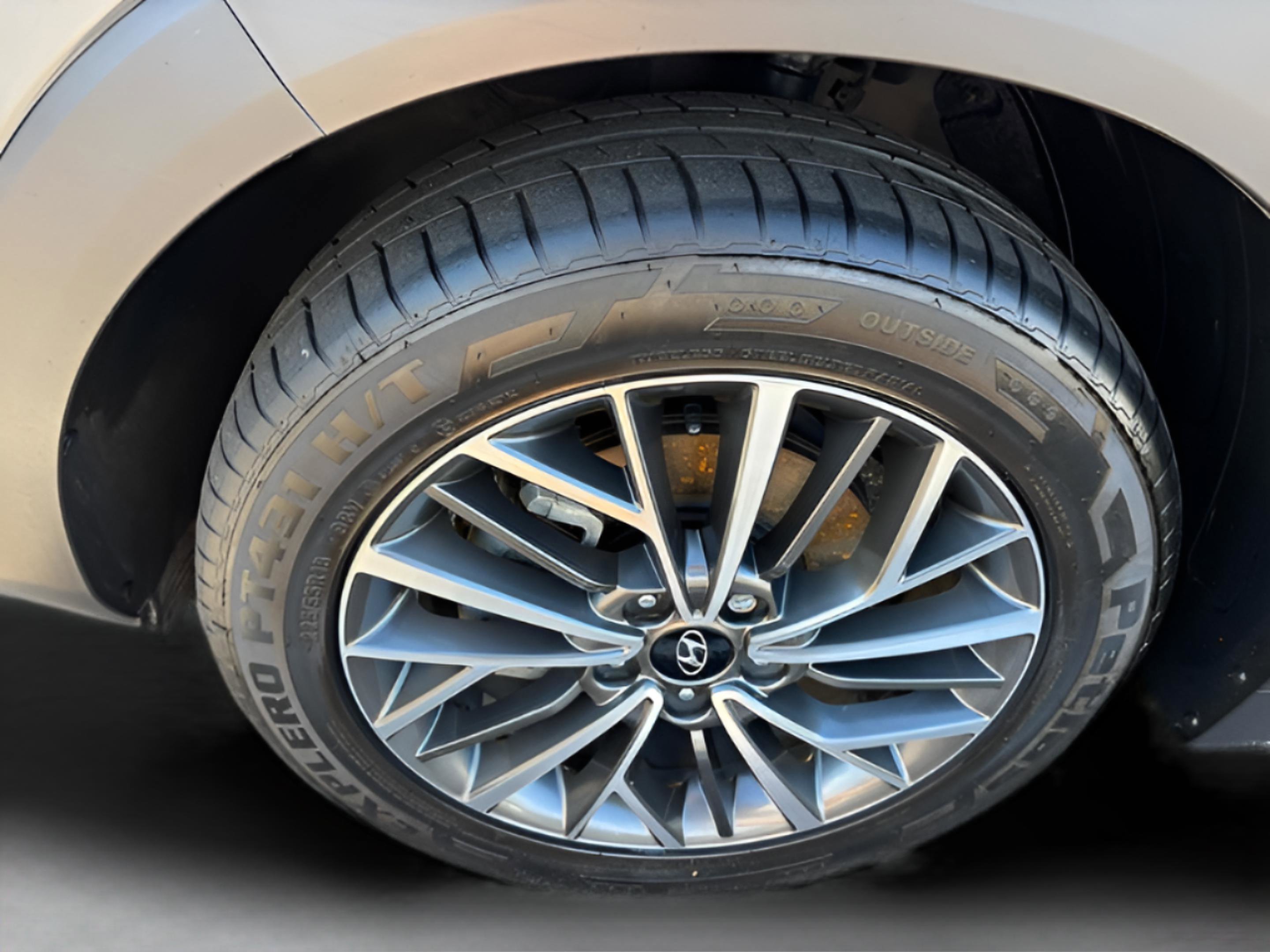 Used 2021 Hyundai Tucson Ultimate w/ Cargo Package image 32