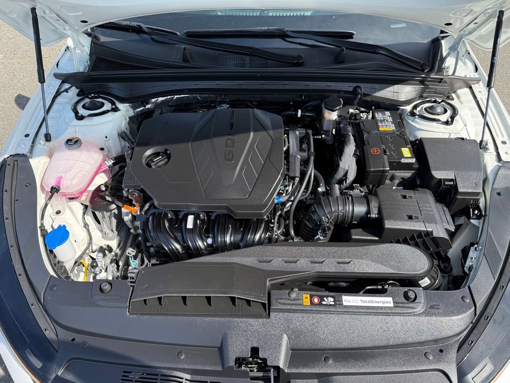 Used 2025 Kia K5 LXS FWD image 31