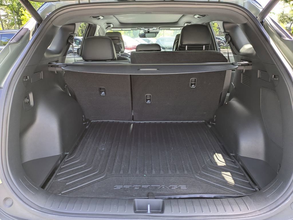 Used 2023 Kia Sportage X-Pro AWD/4WD image 12
