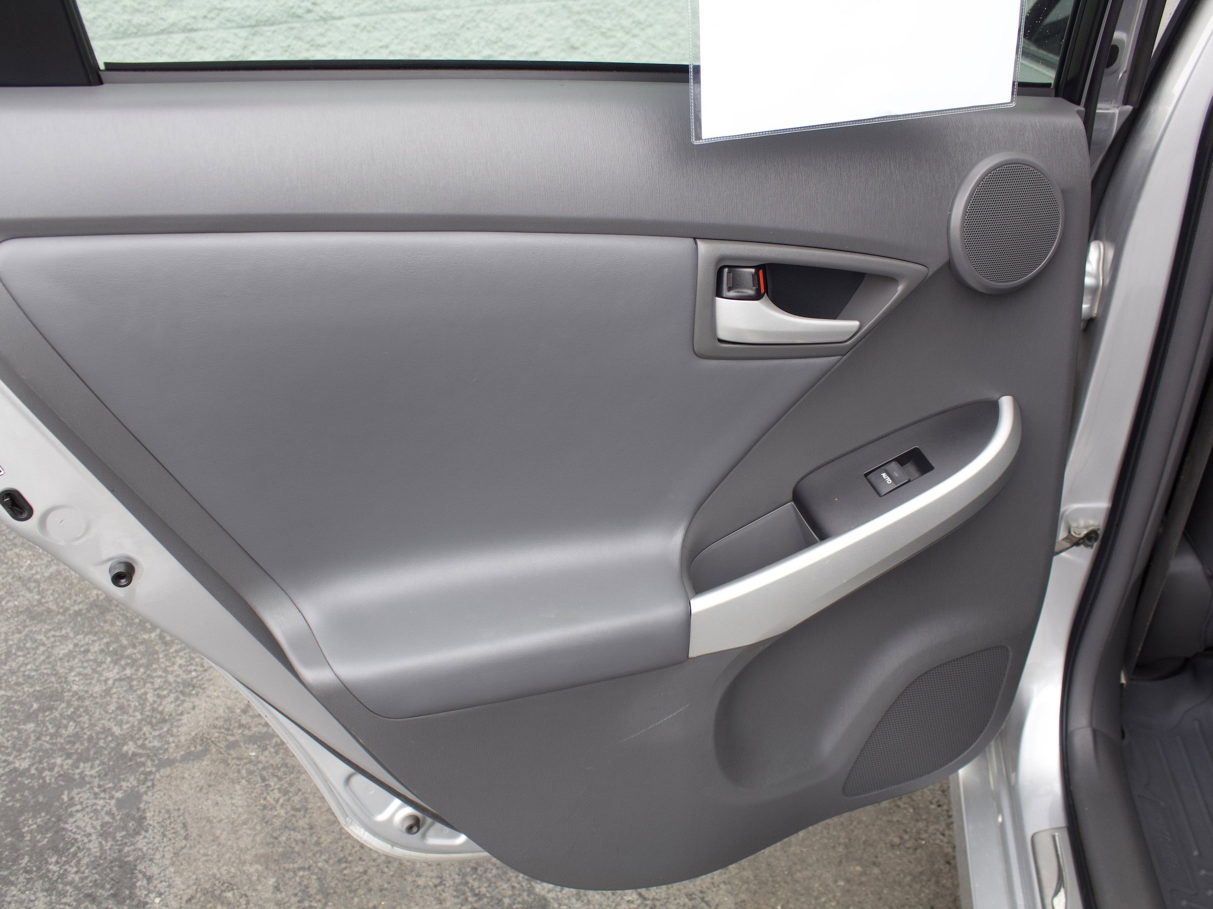 Used 2011 Toyota Prius Four w/ Solar Roof Pkg image 23